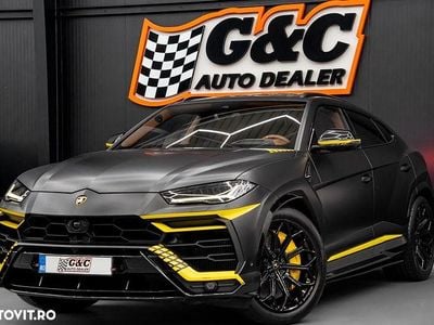 Culoarenegru Utilizat 2022 Lamborghini Urus SUV | 219.900 EUR