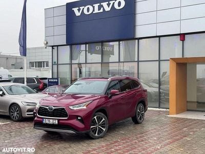 Culoarealte culori Utilizat 2022 Toyota Highlander Luxury SUV | 45.300 EUR