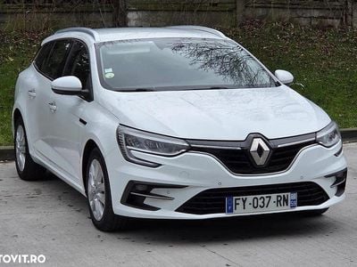 Culoarealb Utilizat 2021 Renault Mégane GrandTour Business Break | 11.490 EUR (Preț bun)