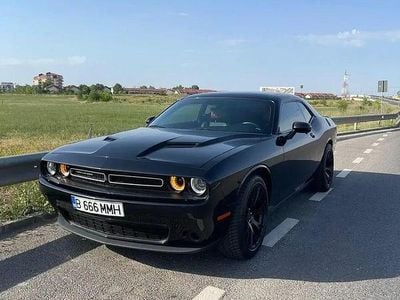 Second-hand Dodge Challenger SXT 309 CP (227 kW) 2015 Culoarenegru Coupe