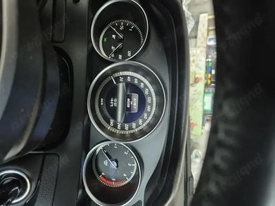 Second-hand Mercedes C200 136 CP (100 kW) 2012 Negru Berlinǎ