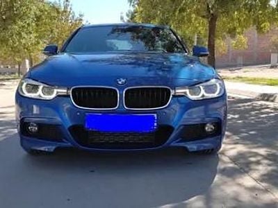 Second-hand BMW 320 190 CP (139 kW) 2016 Albastru Berlinǎ