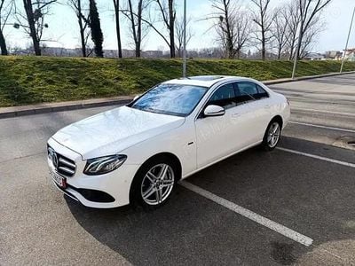 Mercedes E300