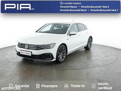 Second-hand VW Passat 218 CP (160 kW) 2021 Culoarealb Berlinǎ