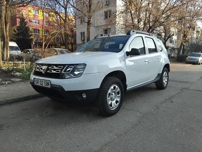 Alb Utilizat 2014 Dacia Duster SUV | 7.300 EUR (Preț OK)