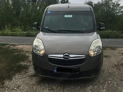 Second-hand Opel Combo 90 CP (66 kW) 2012 Monovolum