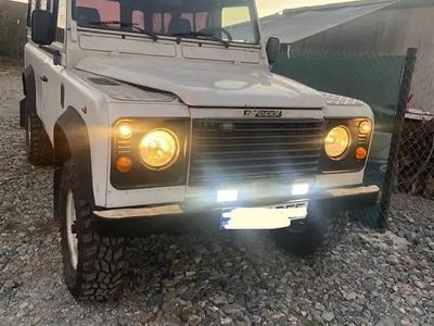 Utilizat 2002 Land Rover Defender | 17.900 EUR