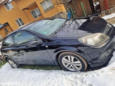 Second-hand Opel Astra 105 CP (77 kW) 2007 Culoarenegru Coupe