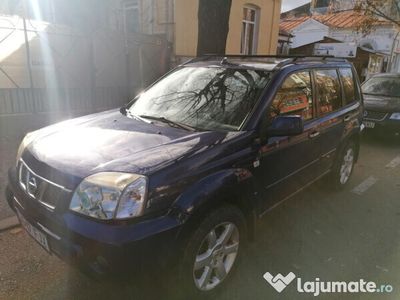 second-hand Nissan X-Trail 2007