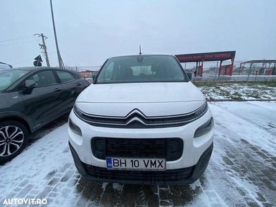 Culoarealb Utilizat 2019 Citroën Berlingo Start Monovolum | 9.990 EUR (Preț bun)