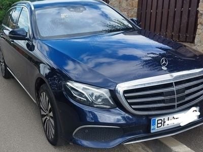 Mercedes E200