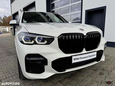 Culoarealb Utilizat 2022 BMW X5 Comfort Edition SUV | 61.872 EUR (Puțin scump)