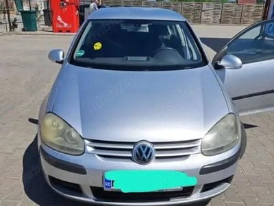 VW Golf V