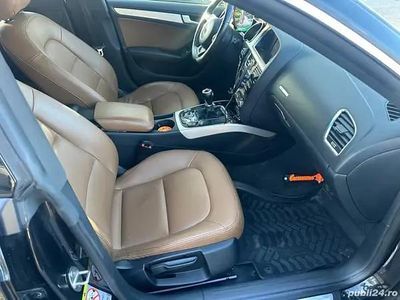 Second-hand Audi A5 Sportback 170 CP (125 kW) 2012 Negru Hatchback