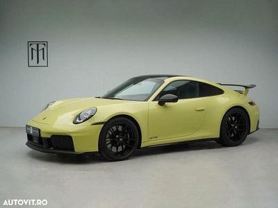 Culoaregalbeuriu Nouă 2025 Porsche 911 Carrera 4 GTS Coupe | 229.779 EUR