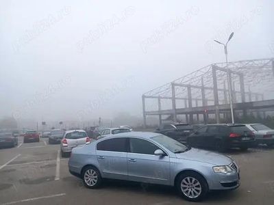 Utilizat 2006 VW Passat Berlinǎ | 2.500 EUR (Preț OK)