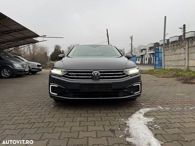 Second-hand VW Passat 218 CP (160 kW) 2021 Culoaregri Berlinǎ