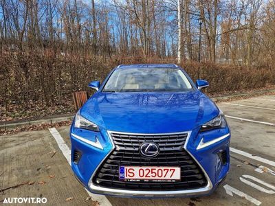 Lexus NX300h