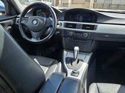 second-hand BMW 320 xdrive fără daune automat panoramic 184 cp