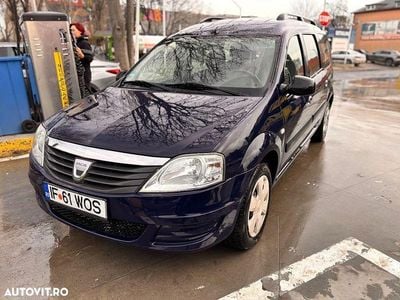 Second-hand Dacia Logan Lauréate 87 CP (63 kW) 2010 Culoarealbastru Break