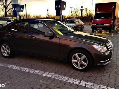 Mercedes C180