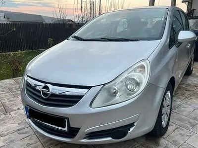 Gri Utilizat 2007 Opel Corsa Hatchback | 2.100 EUR (Preț OK)