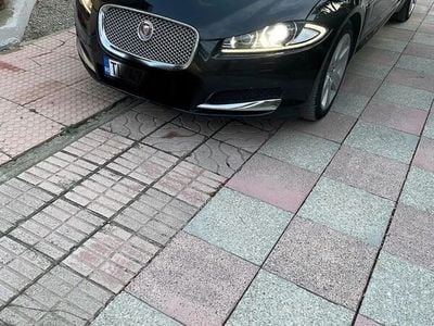 Negru Utilizat 2014 Jaguar XF Berlinǎ | 7.500 EUR (Super Preț)