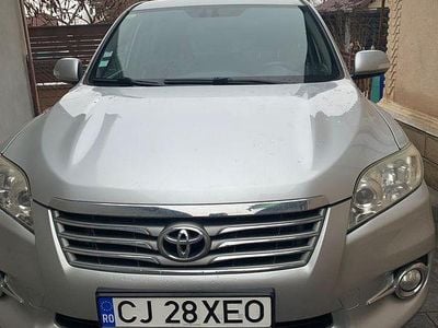Culoareargint Second-hand 2011 Toyota RAV4 SUV | 9.100 EUR (Scump)