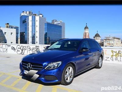 Second-hand Mercedes A220 170 CP (125 kW) 2017 Albastru Break