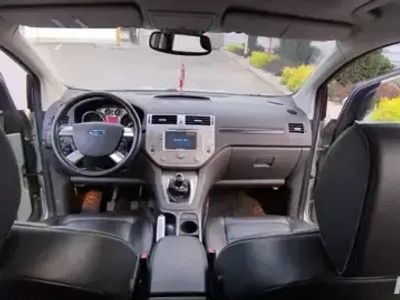 Second-hand Ford Kuga 146 CP (107 kW) 2009 SUV