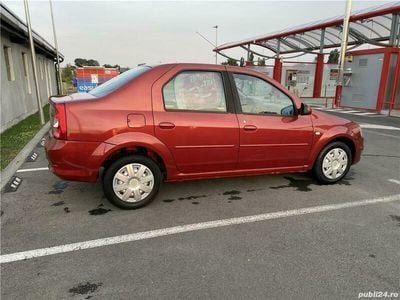 Second-hand Dacia Logan 75 CP (55 kW) 2009 Rosu Berlinǎ
