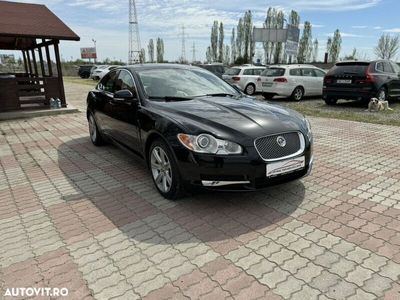 second-hand Jaguar XF 3.0 V6 Diesel Premium Luxury