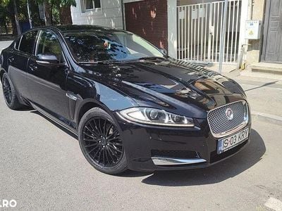 Culoarenegru Utilizat 2014 Jaguar XF Luxury Berlinǎ | 8.200 EUR (Super Preț)