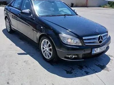 Mercedes C200