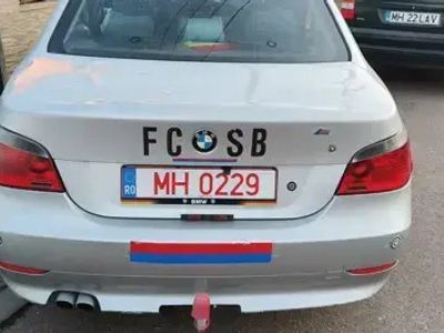 BMW 525