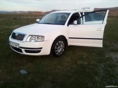 Second-hand 2006 Skoda Superb Berlinǎ | 2.400 EUR