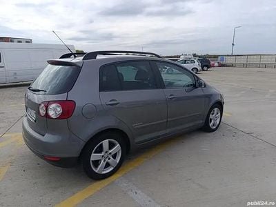 Gri Utilizat 2008 VW Golf V United Hatchback | 3.990 EUR (Puțin scump)