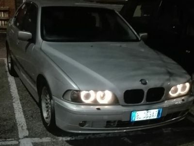 Utilizat 2000 BMW 520 Berlinǎ | 2.900 EUR