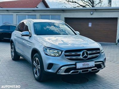 second-hand Mercedes GLC300e 4Matic 9G-TRONIC