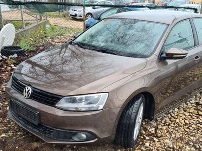 second-hand VW Jetta 1.6 TDI Blue Motion Technology Comfortline