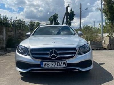 Mercedes E220
