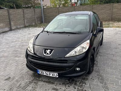 Utilizat 2009 Peugeot 207 Hatchback | 1.750 EUR