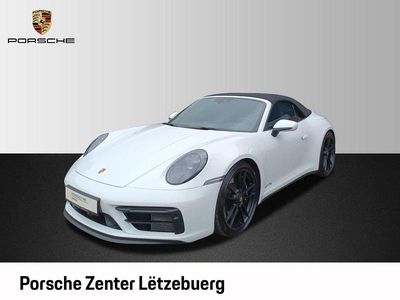 Porsche 911 Carrera 4 GTS