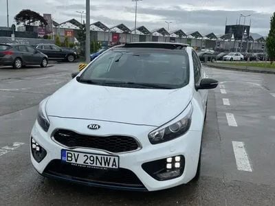 Utilizat 2016 Kia Ceed Hatchback | 14.500 EUR