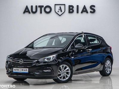 Culoarenegru Utilizat 2017 Opel Astra Innovation Hatchback | 10.990 EUR (Scump)