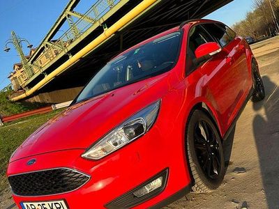 Second-hand Ford Focus 95 CP (69 kW) 2015 Rosu Break