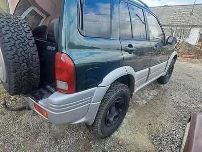Second-hand Suzuki Grand Vitara 132 CP (97 kW) 2002 Verde SUV