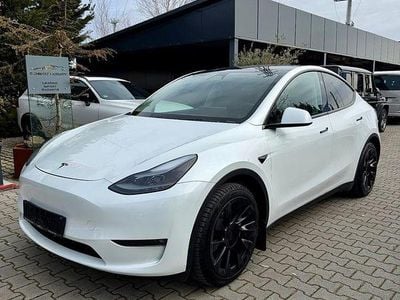 Second-hand Tesla Model Y 378 kW (514 CP) 2024 Culoarealb SUV