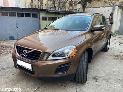 second-hand Volvo XC60 2.4D AWD Kinetic