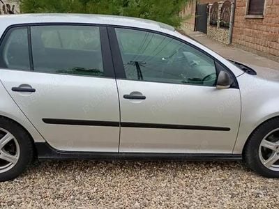 VW Golf V